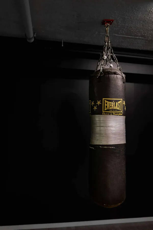 Everlast boksesekk i treningslokalet
